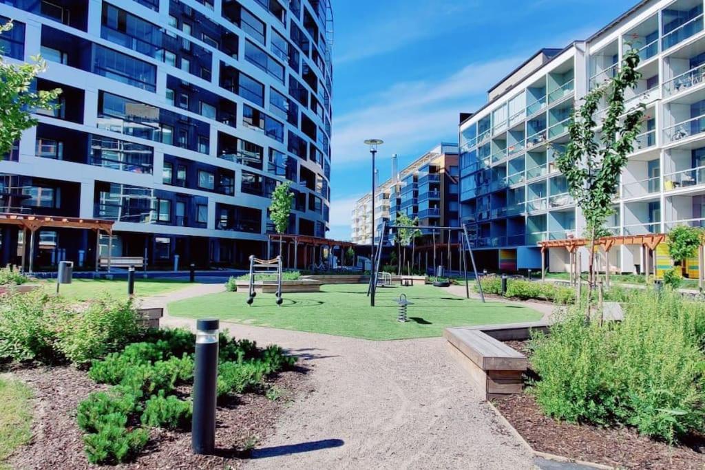 New Apartment Pearl Near Airport Vanda Exteriör bild